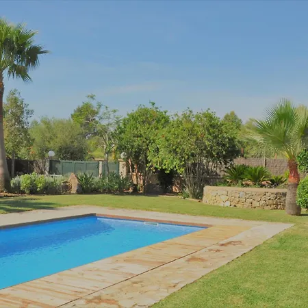 Holiday home Traditionelles Mit Pool Und Carport Sa Pobla