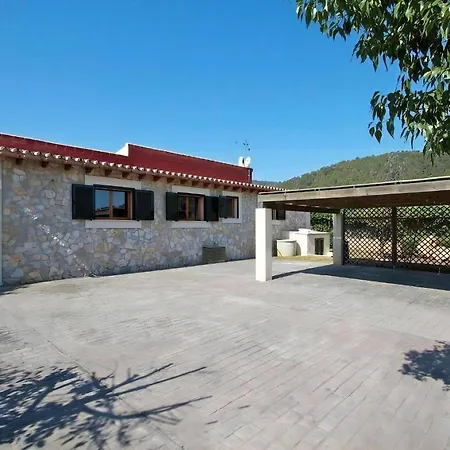 Traditionelles Mit Pool Und Carport * Sa Pobla