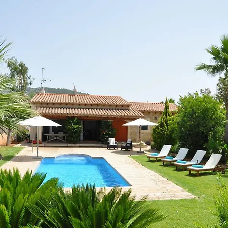 Holiday home Traditionelles Mit Pool Und Carport *