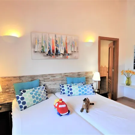Traditionelles Mit Pool Und Carport Holiday home Sa Pobla
