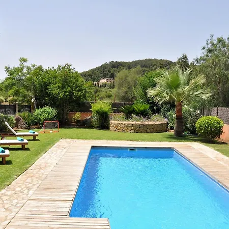 Traditionelles Mit Pool Und Carport Sa Pobla